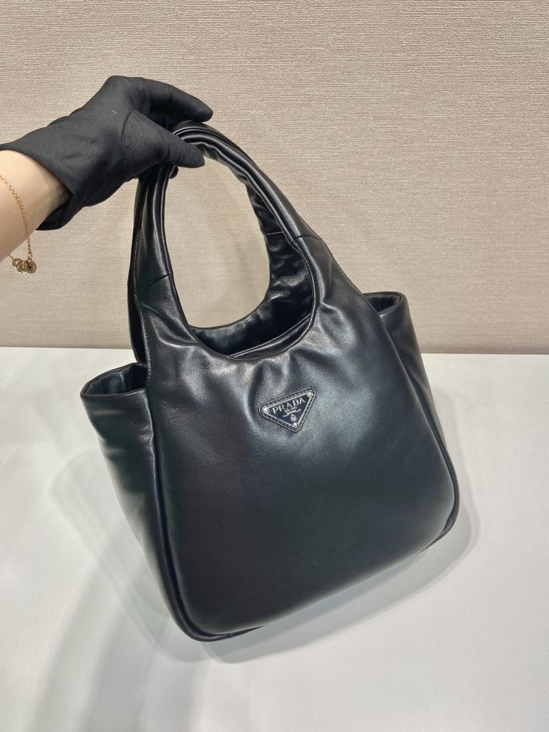 Pra*a tote bags